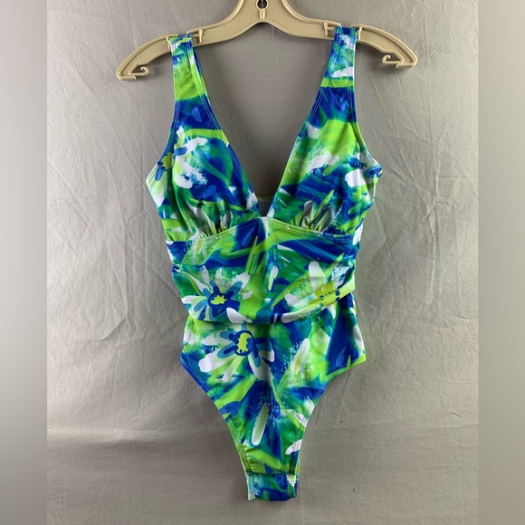 Floral Print Ruched One Piece Swimsuit - Picture 7 of 8